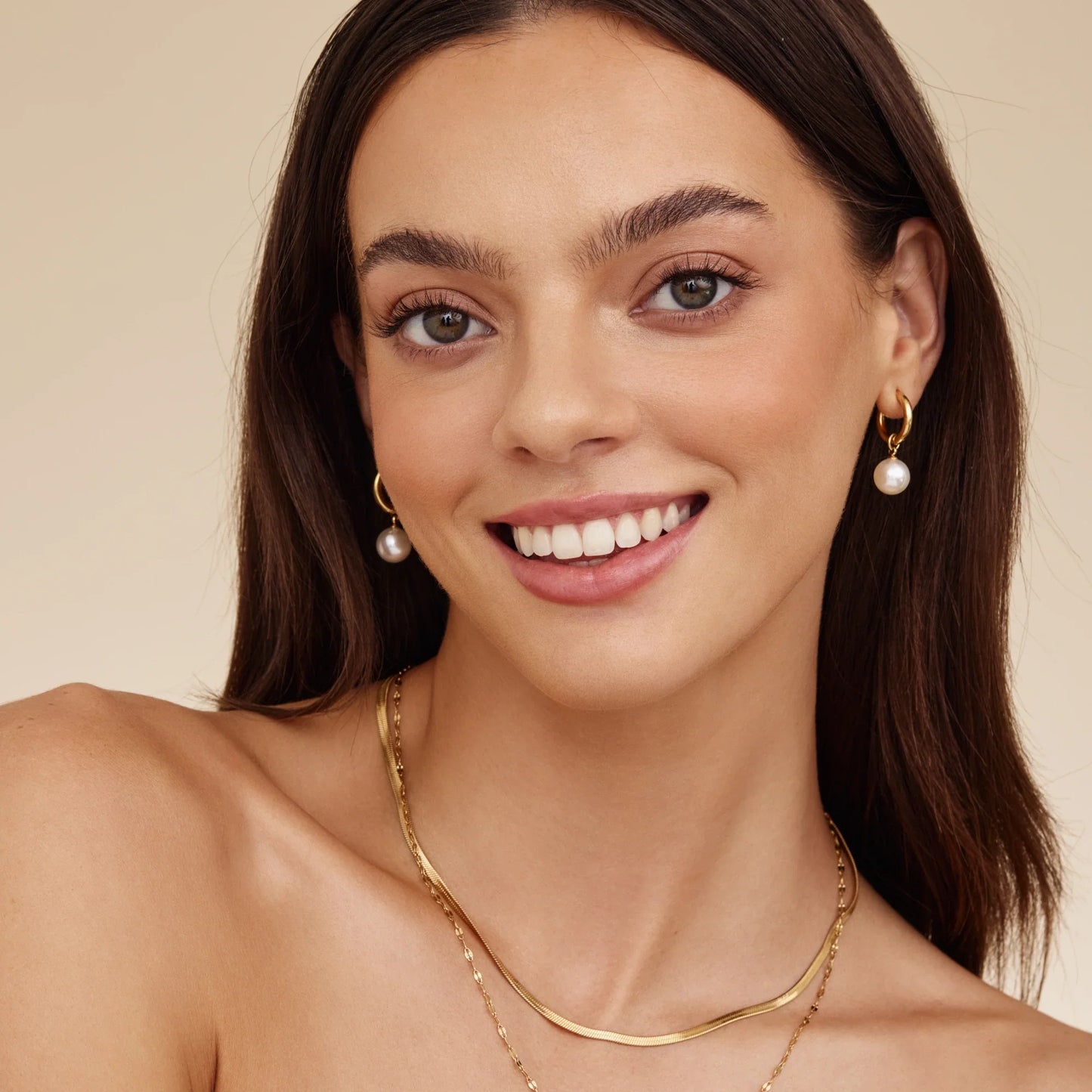 Pendientes de perlas en forma de lágrima