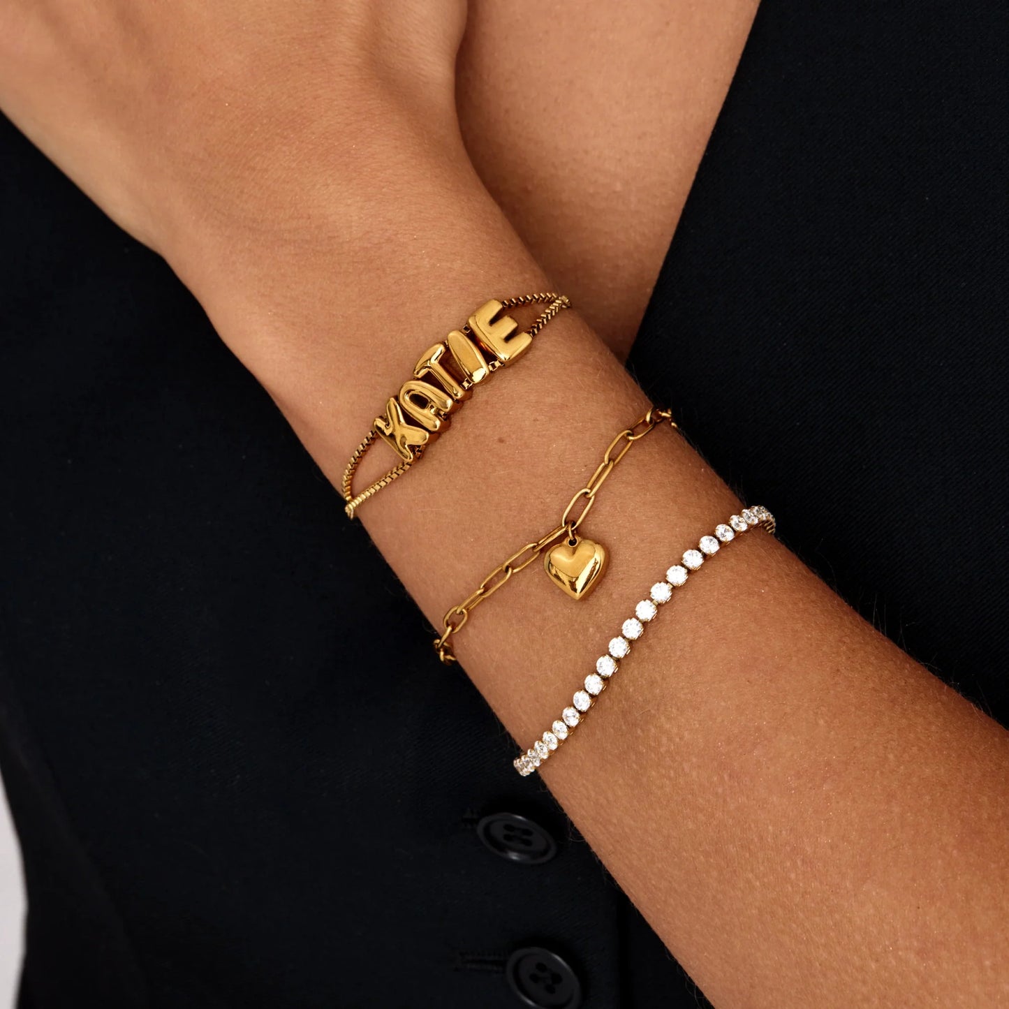 18k Gold Plated Clip Chain Bracelet with Heart Charm — Women