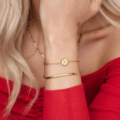 Initial Stamp Bracelet in 18k Gold Plating — Woman