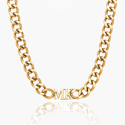 Collar gargantilla con inicial