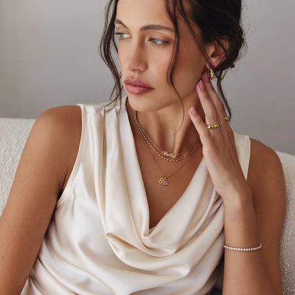 Collar inicial de gema