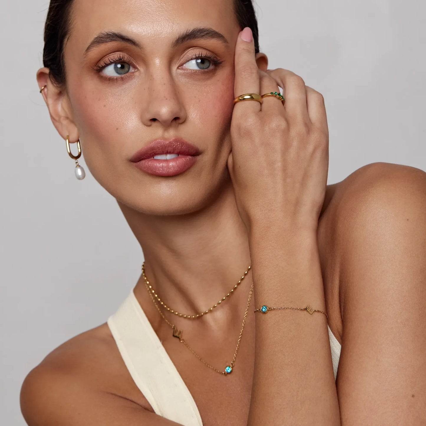 Pulsera con piedra natal engastada lateralmente