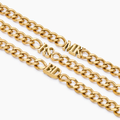 Collar gargantilla con inicial
