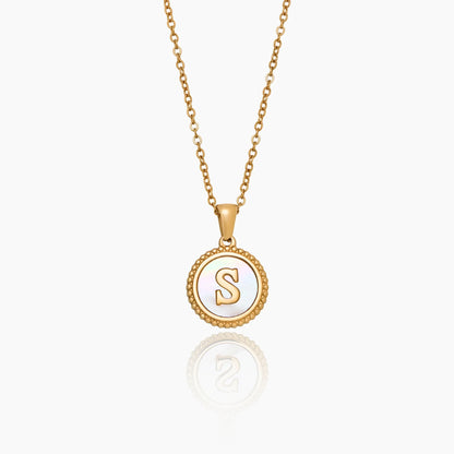 Collar Inicial Nácar Colgante en Baño Oro 18k — Mujer