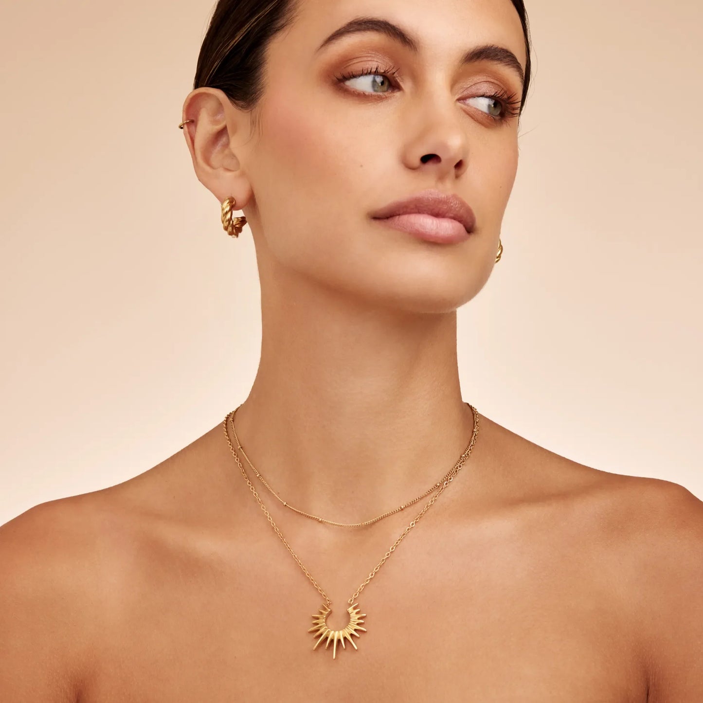 Collar Sol Helia Baño Oro 18k — Mujer