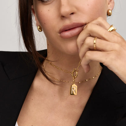 Collar con Inicial Pavé en Plata de Ley 925 - Mujer