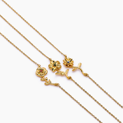 Collar delicado con flor de nacimiento