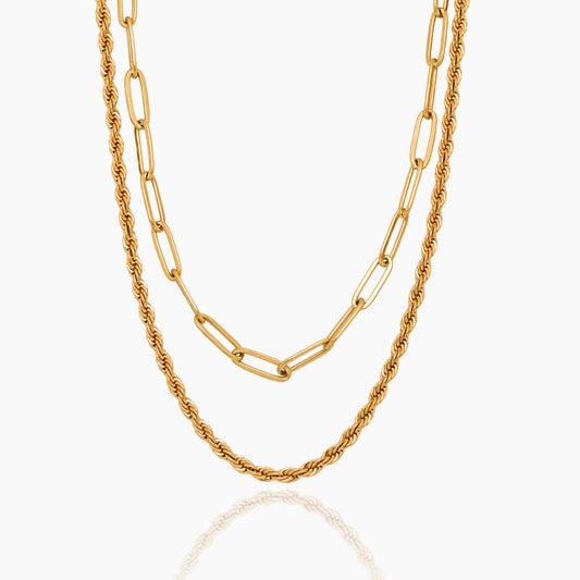 Collar de eslabones de cadena y cordón con capas