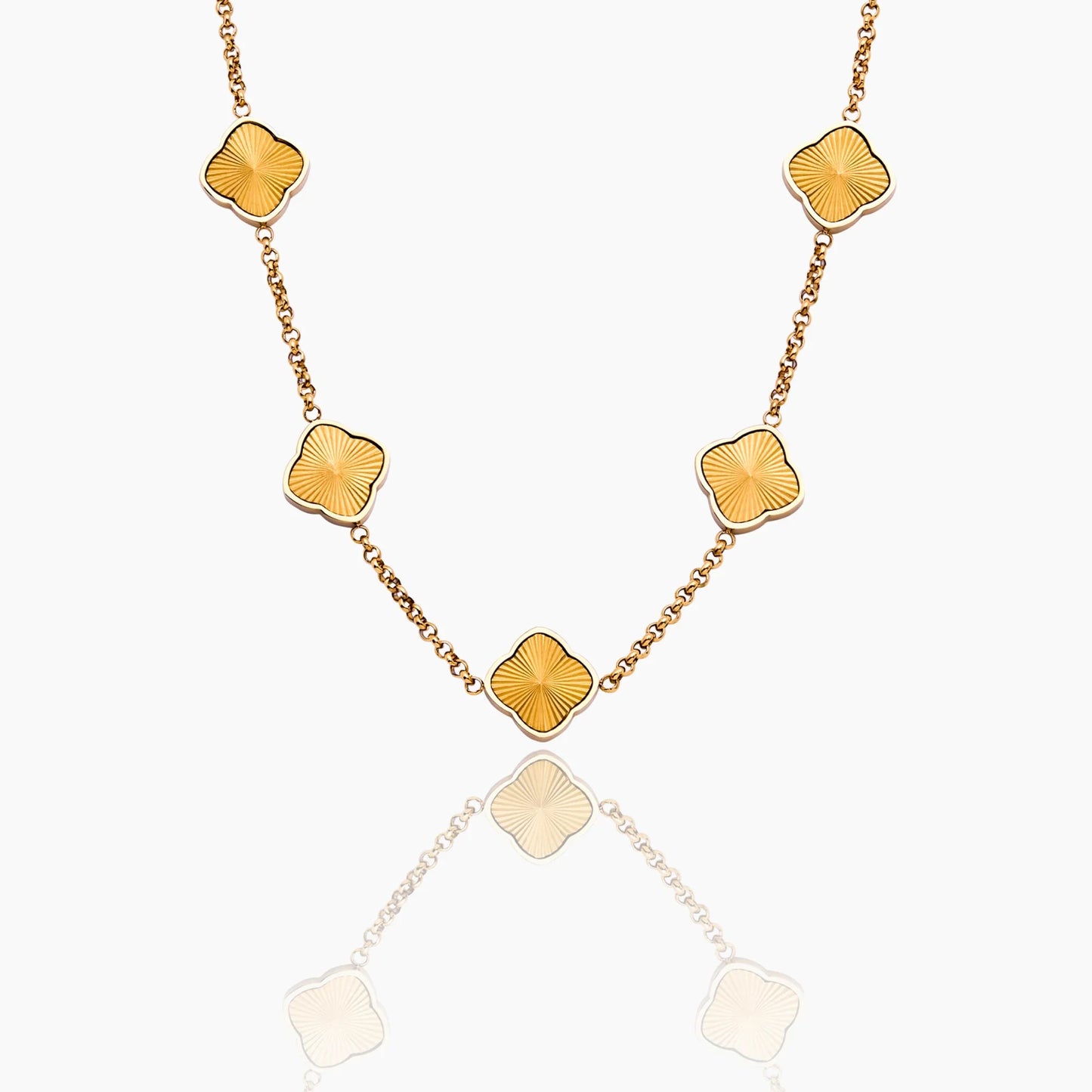 Collar Trébol Radiante